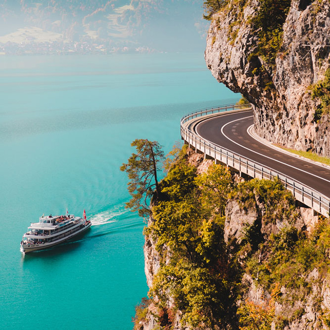 sightseeing-raclette-bus-tour-interlaken-switzerland